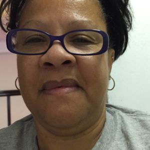 Meet your Posher, Adrienne